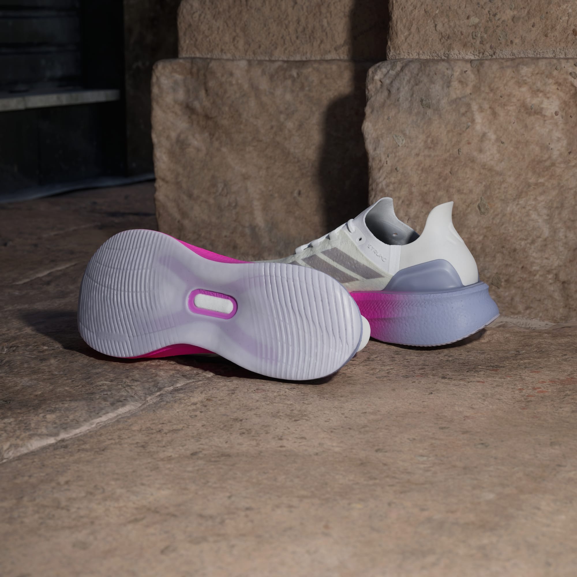 Adidas Ultraboost 5 Strung